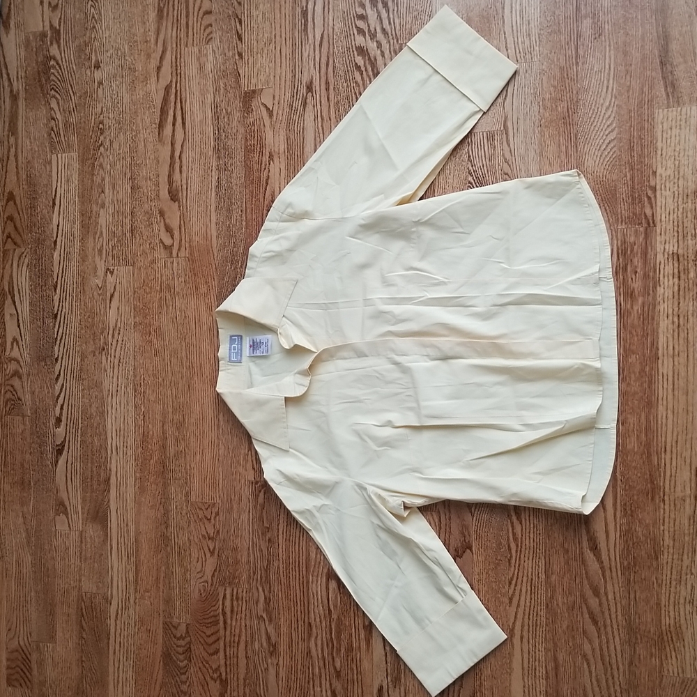 (12) FDJ French Dressing Pastel Yellow Button Up ¾ Sleeve Top Business Casual